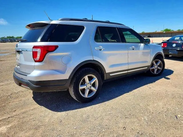 2019 FORD EXPLORER XLT  