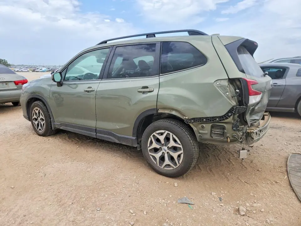 2019 SUBARU FORESTER PREMIUM  
