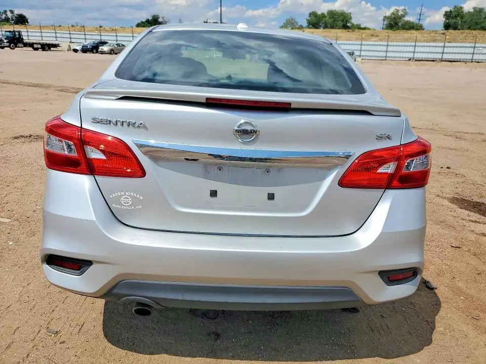 2016 NISSAN SENTRA SR  