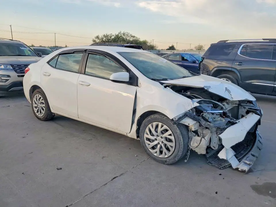 2019 TOYOTA COROLLA LE  