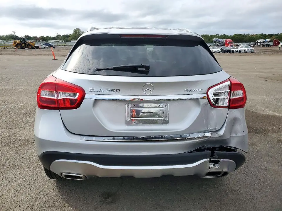 2018 MERCEDES-BENZ GLA 250 4MATIC  