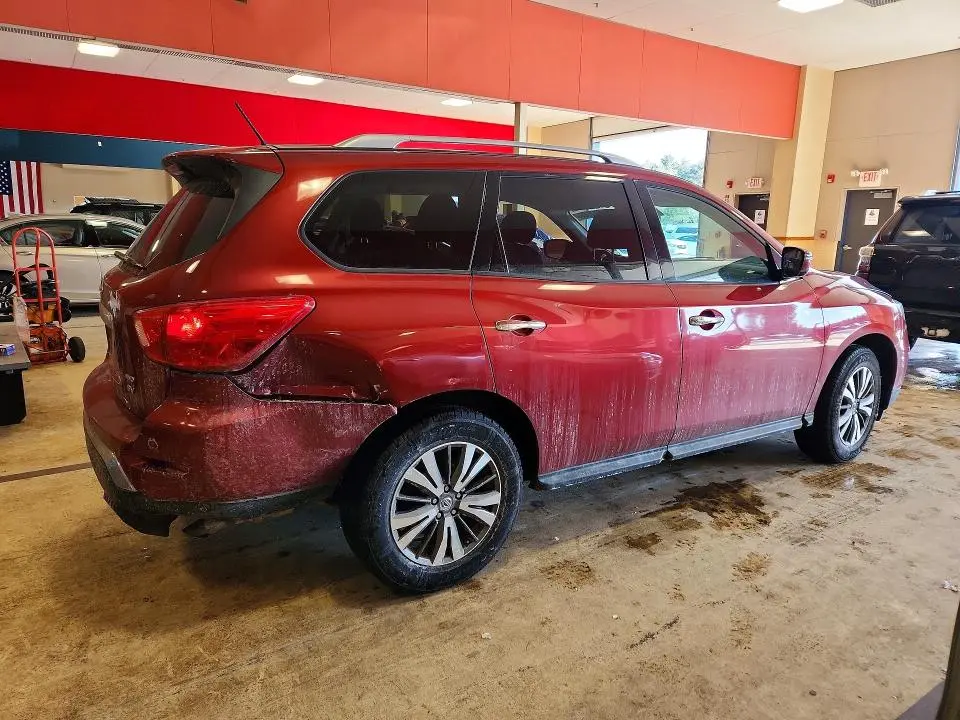 2017 NISSAN PATHFINDER S  