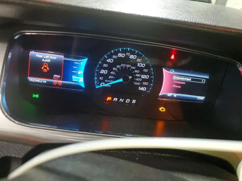 2016 FORD TAURUS SEL  