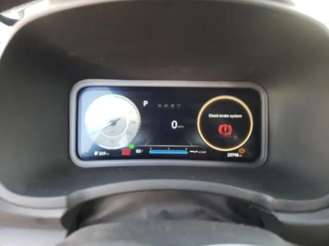 2023 HYUNDAI KONA SE  