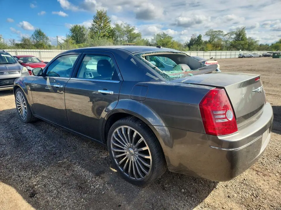 2010 CHRYSLER 300 TOURING  
