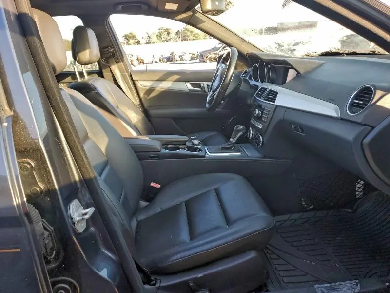 2014 MERCEDES-BENZ C 250  