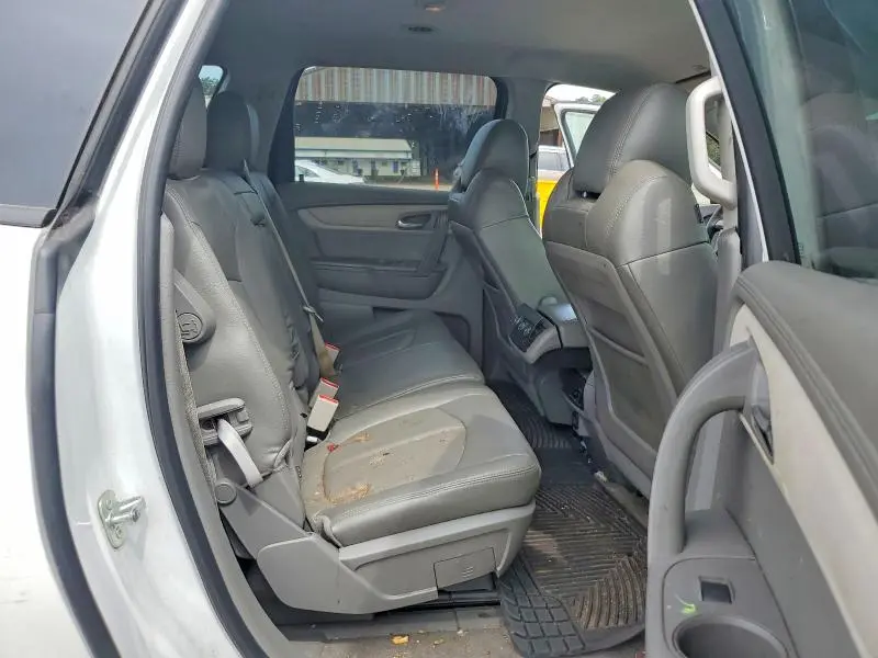 2017 CHEVROLET TRAVERSE LS  