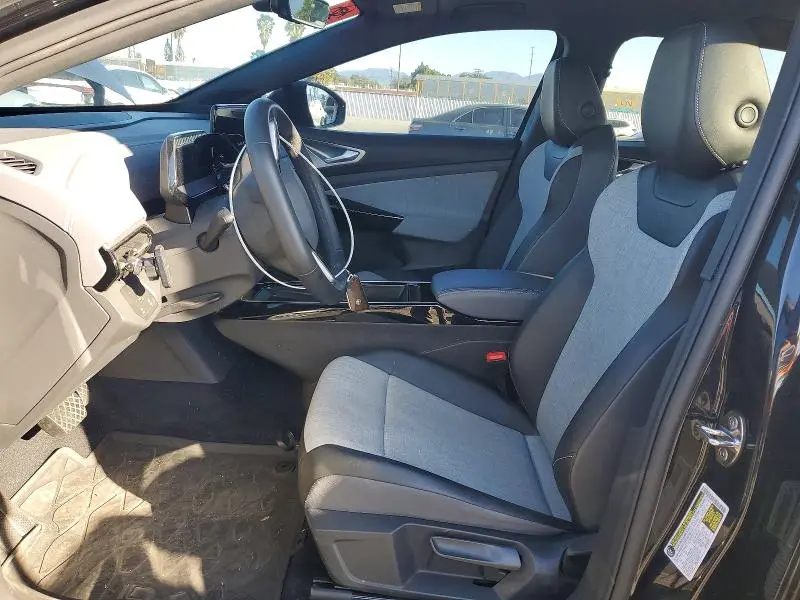 2024 VOLKSWAGEN ID.4   