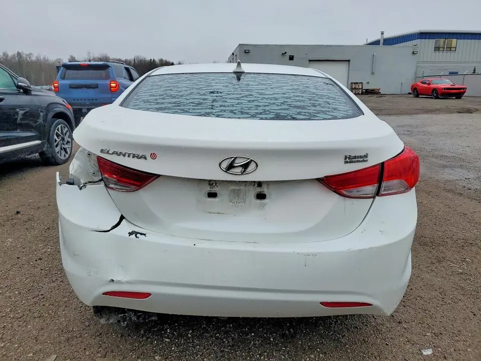 2013 HYUNDAI ELANTRA GLS  