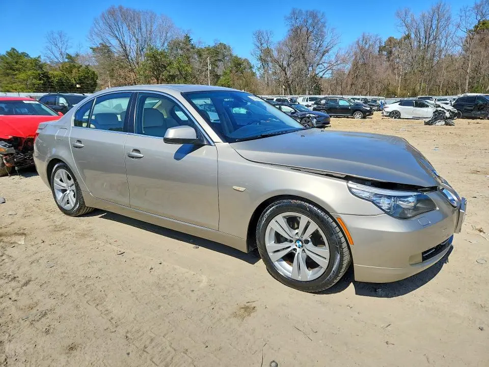 2010 BMW 528 I  