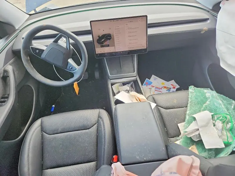 2026 TESLA MODEL Y   