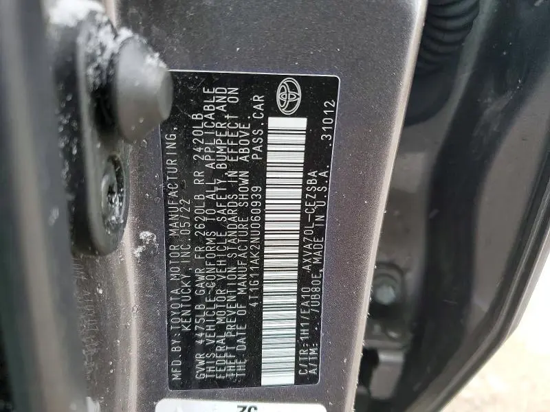 2022 TOYOTA CAMRY SE  