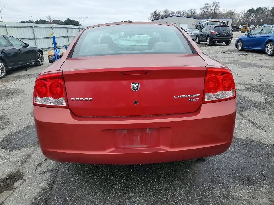 2010 DODGE CHARGER SXT  