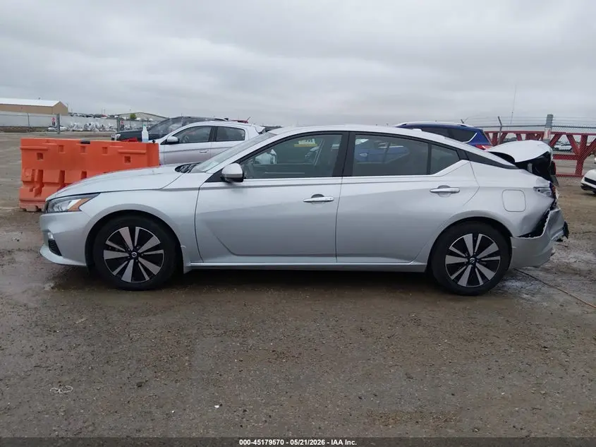 2021 NISSAN ALTIMA SV FWD