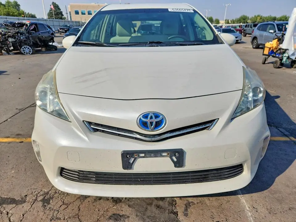 2013 TOYOTA PRIUS V TWO  