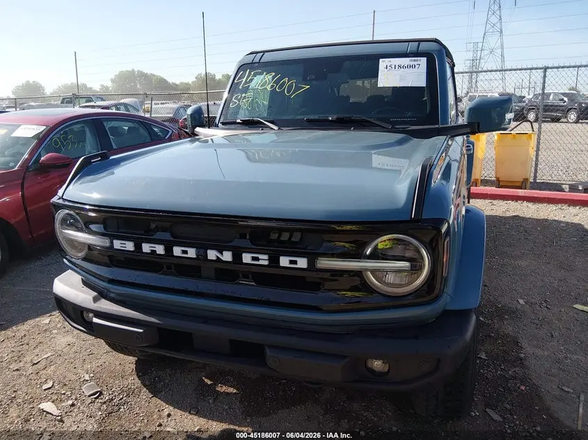2021 FORD BRONCO OUTER BANKS