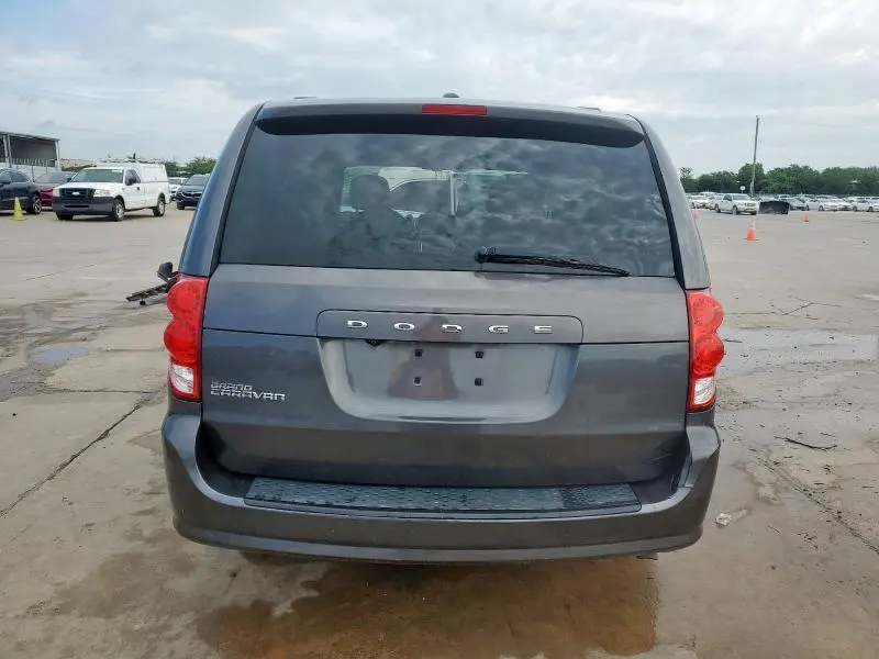 2018 DODGE GRAND CARAVAN SE  