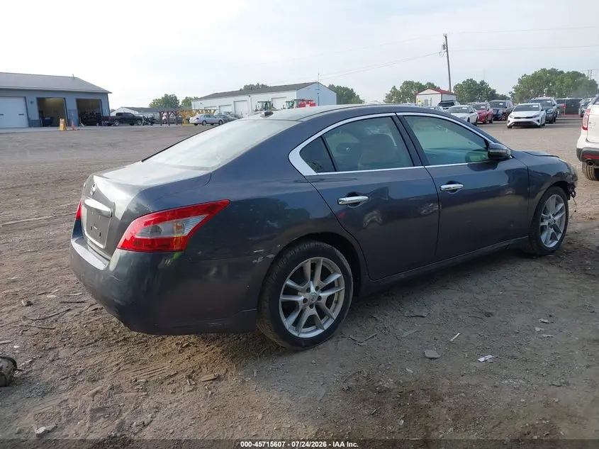 2010 NISSAN MAXIMA 3.5 SV