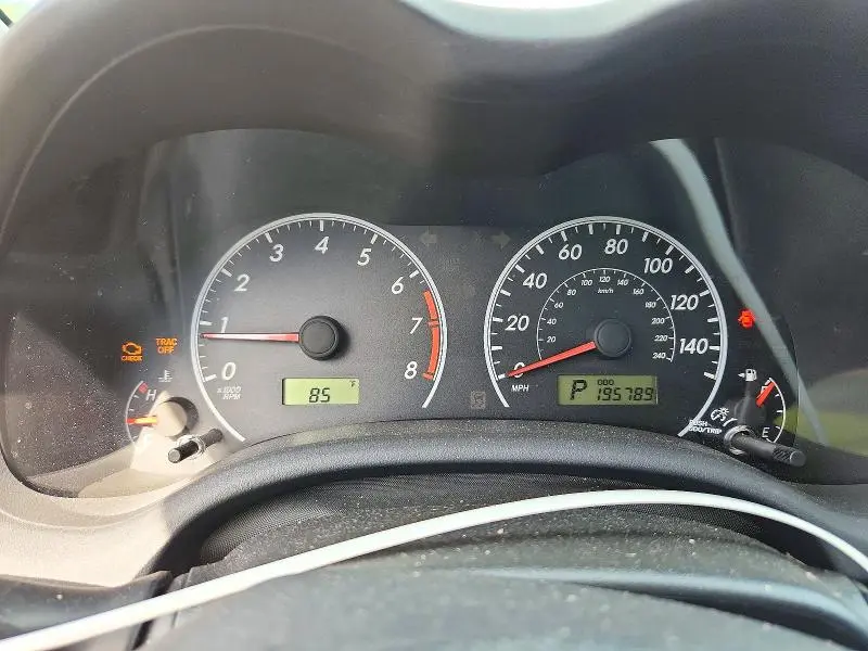 2013 TOYOTA COROLLA LE  