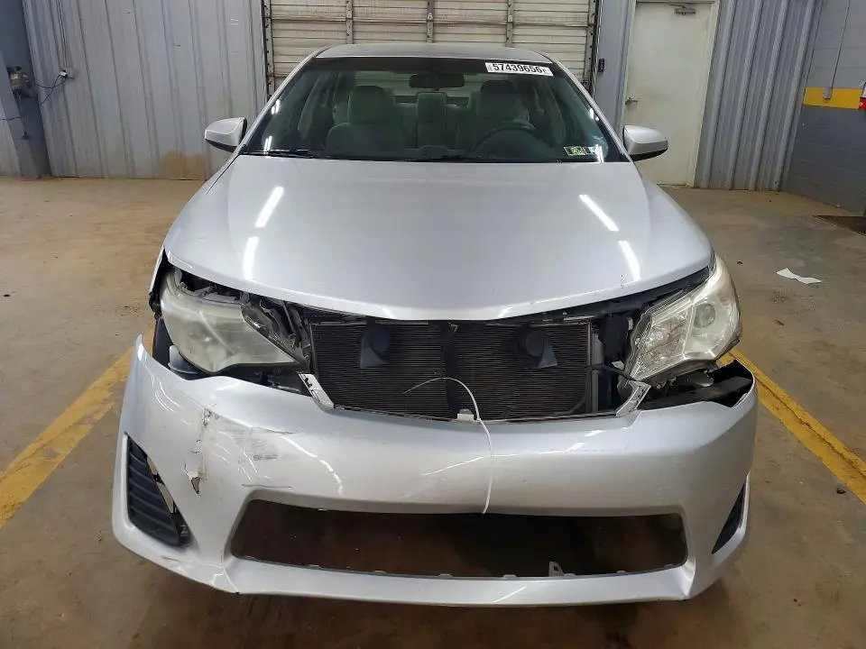 2012 TOYOTA CAMRY LE  
