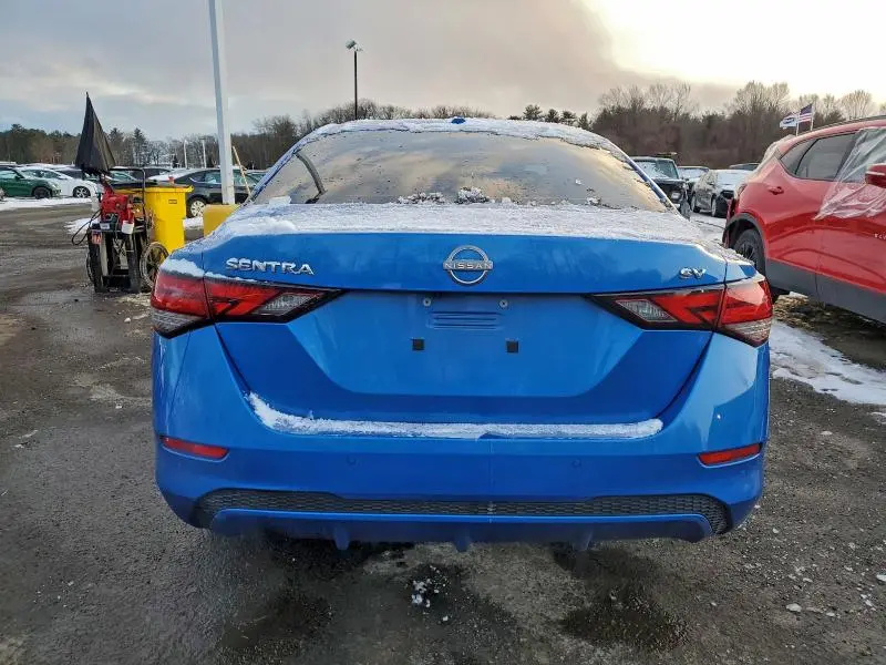 2024 NISSAN SENTRA SV  