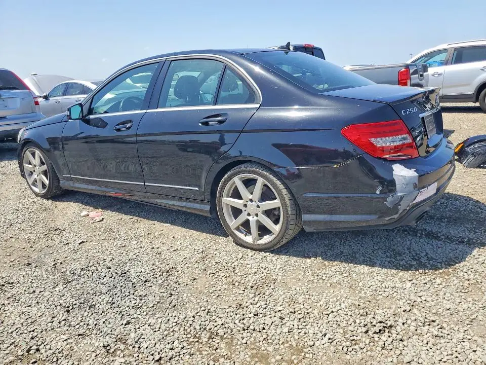 2013 MERCEDES-BENZ C 250  