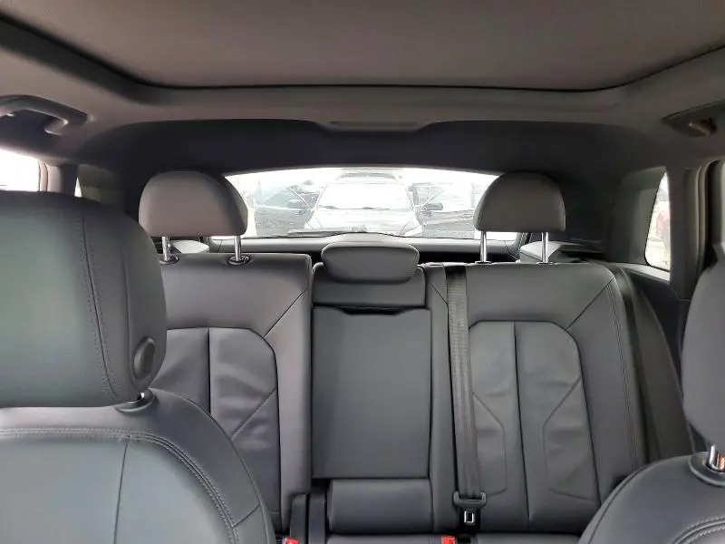 2020 AUDI Q3 PREMIUM  