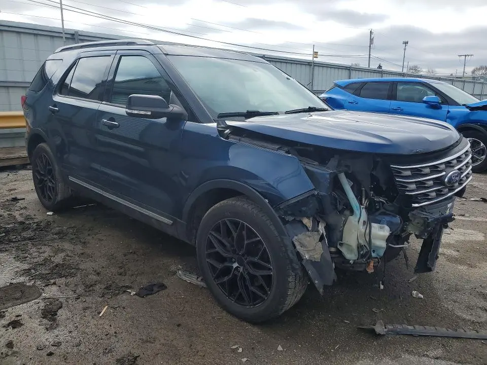 2016 FORD EXPLORER XLT  