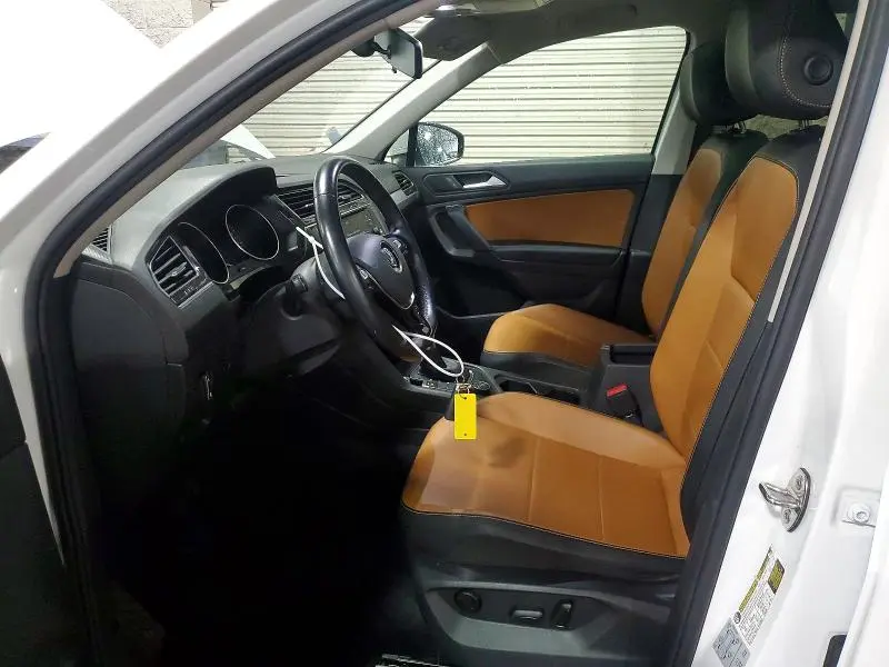 2019 VOLKSWAGEN TIGUAN SE  