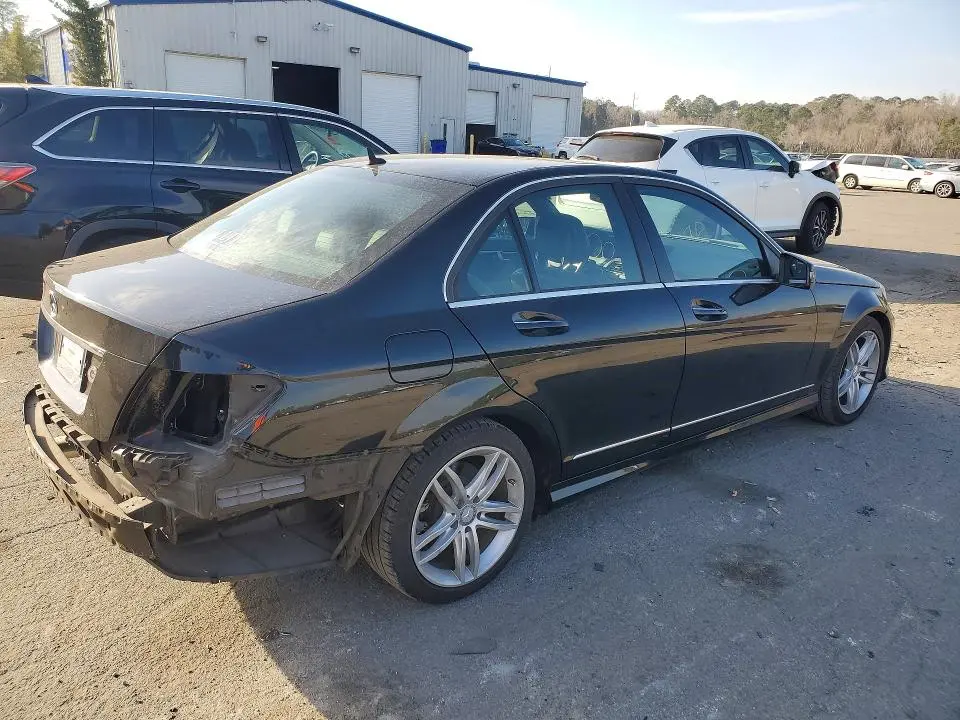 2014 MERCEDES-BENZ C 250  