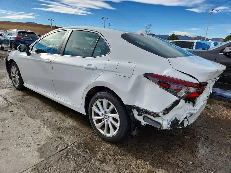 2021 TOYOTA CAMRY LE  