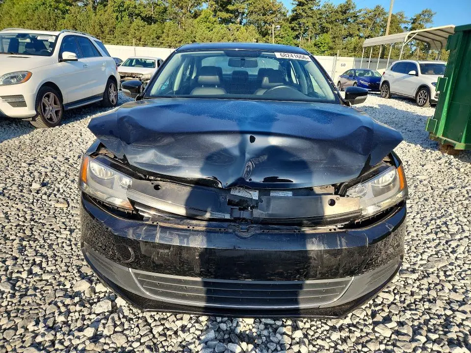2014 VOLKSWAGEN JETTA SE  