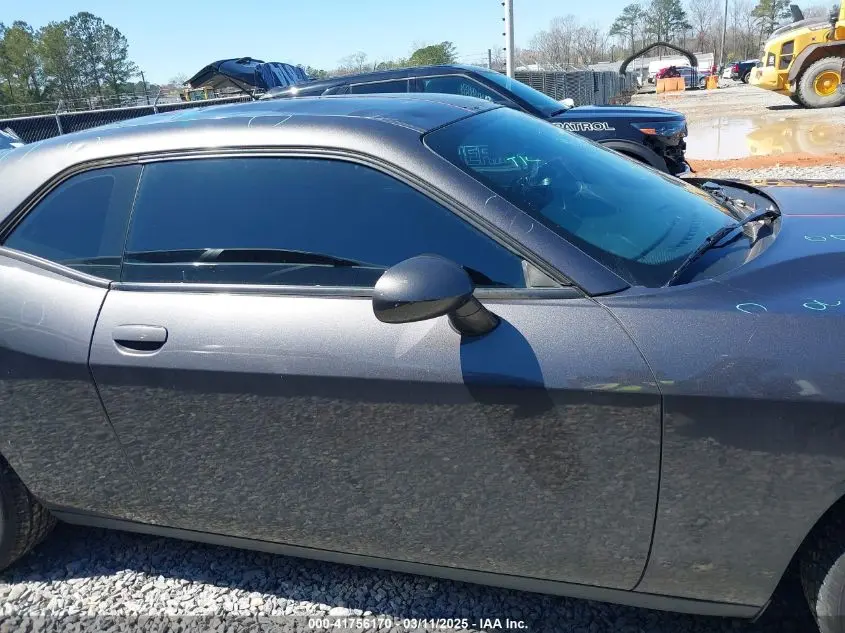 2018 DODGE CHALLENGER SXT