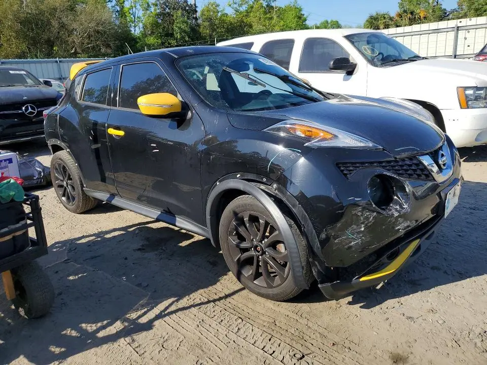 2016 NISSAN JUKE SV  