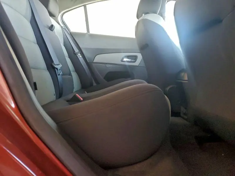 2012 CHEVROLET CRUZE LS  