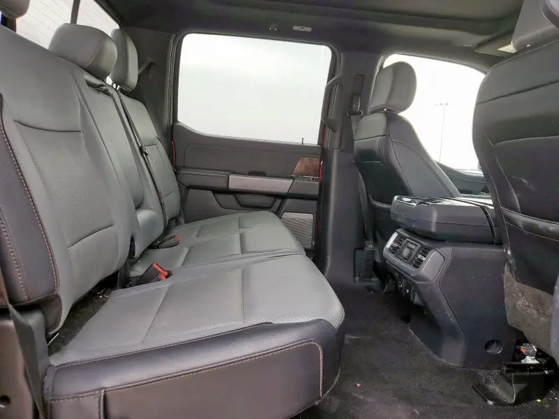 2023 FORD F150 LIGHTNING PRO  