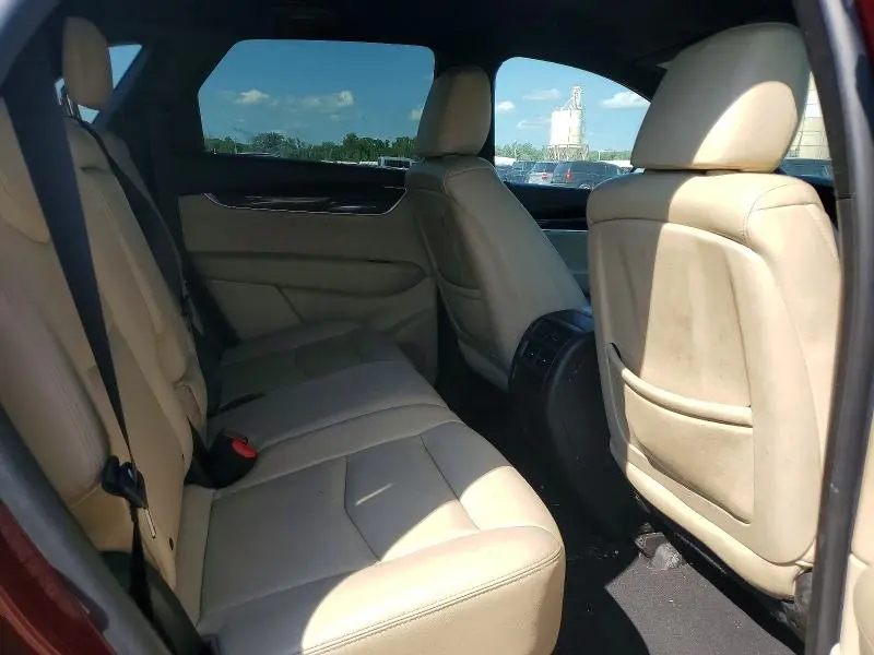 2017 CADILLAC XT5   