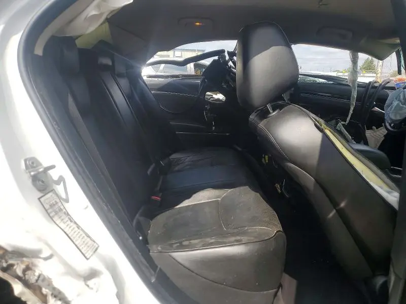 2018 CHRYSLER 300 LIMITED  