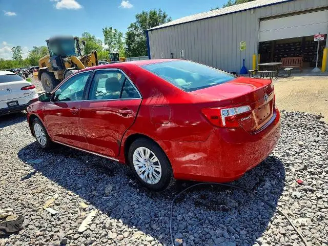 2014 TOYOTA CAMRY LE  