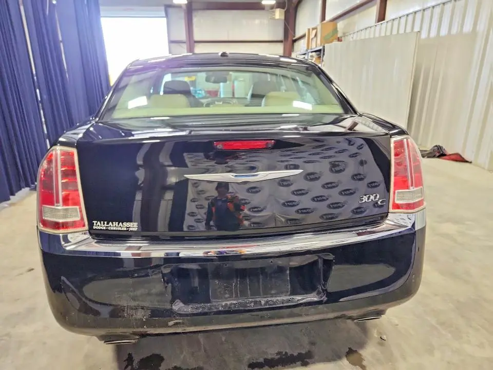 2012 CHRYSLER 300C   
