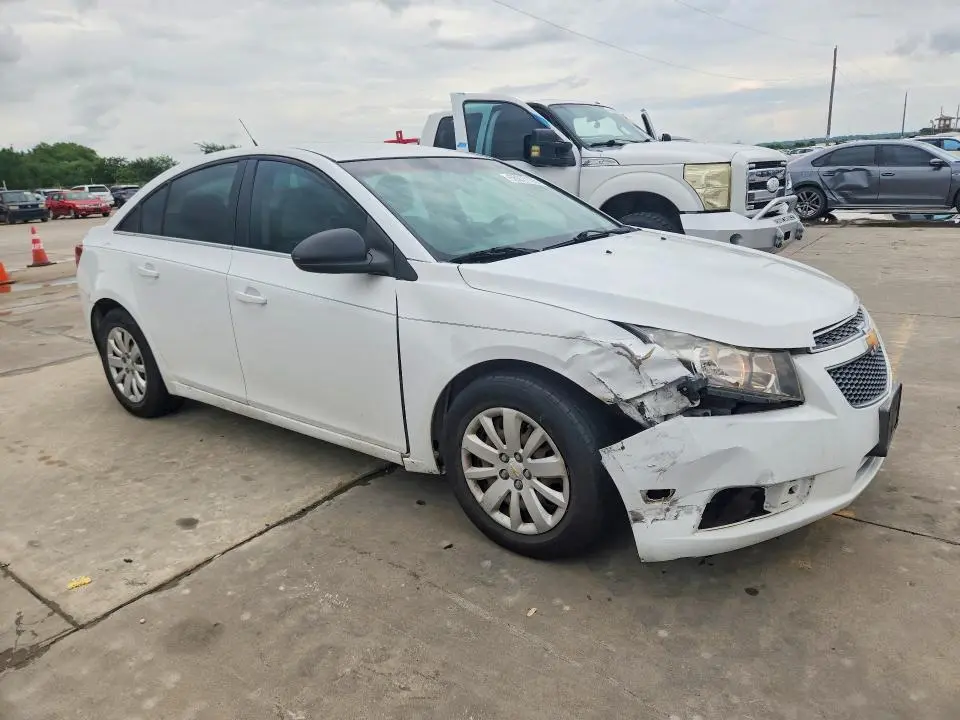 2011 CHEVROLET CRUZE LS  