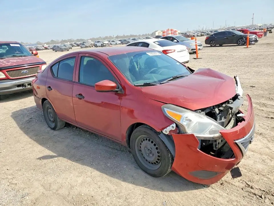 2017 NISSAN VERSA S  