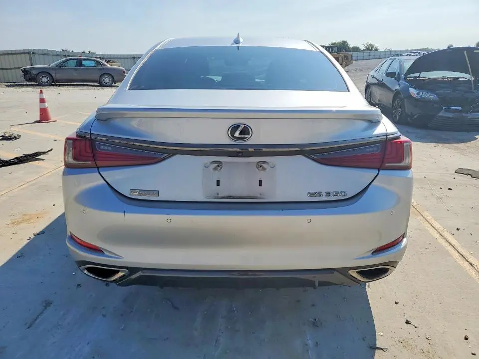 2019 LEXUS ES 350  