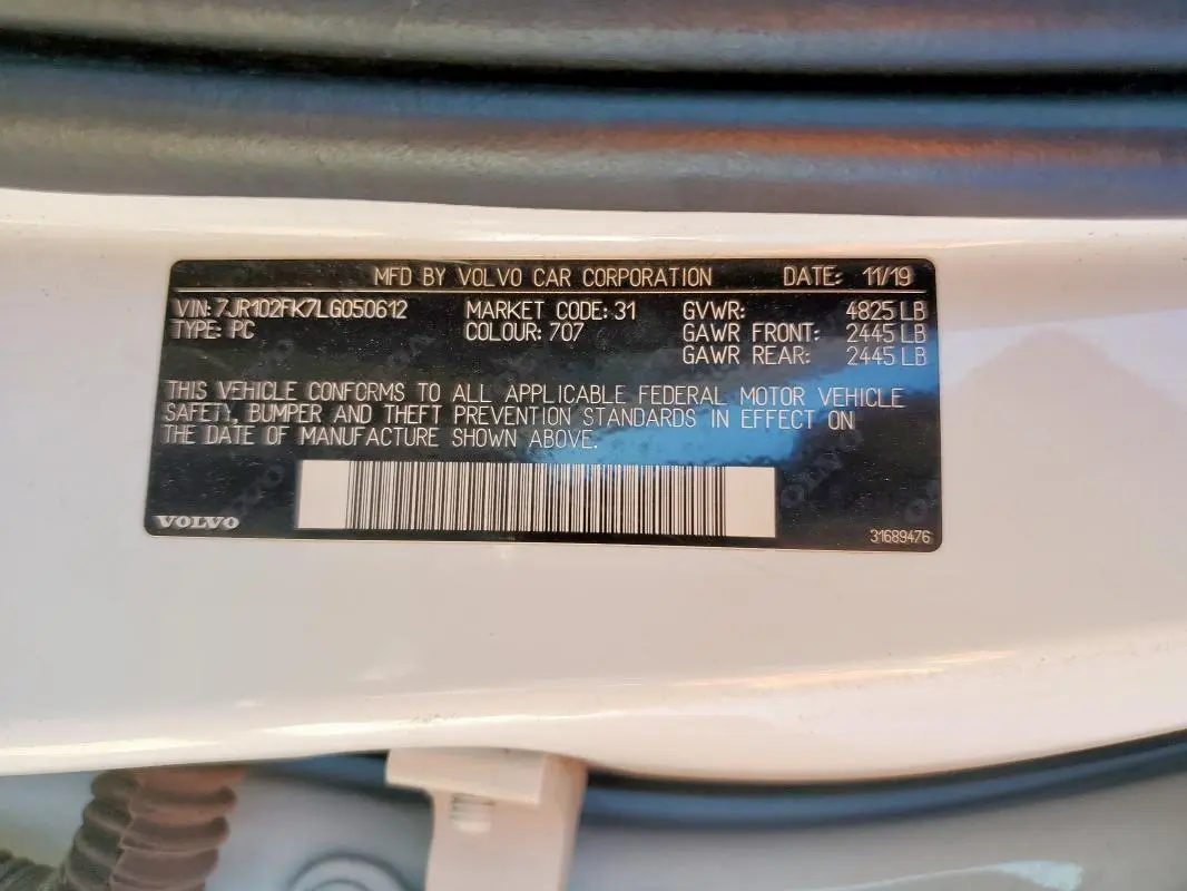 2020 VOLVO S60 T5 MOMENTUM  