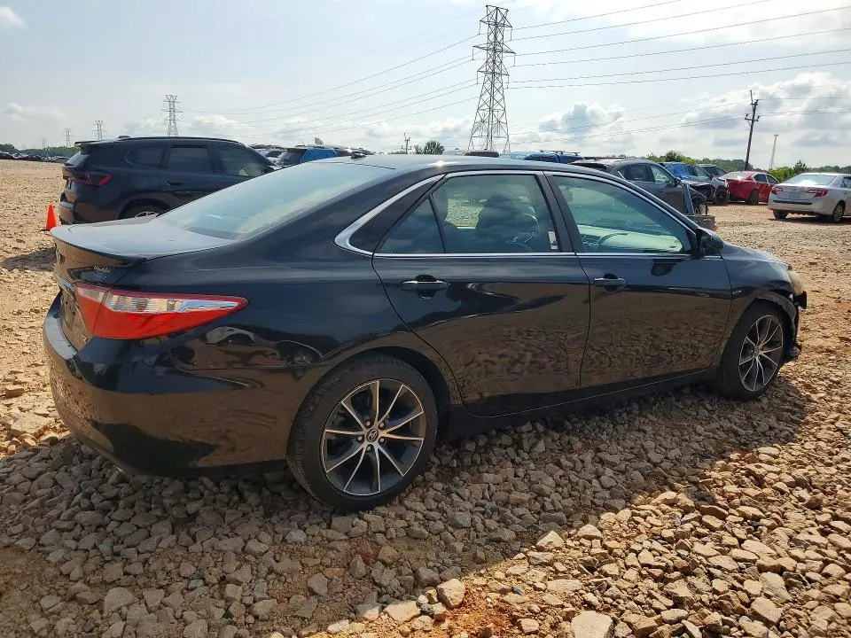 2017 TOYOTA CAMRY XSE  