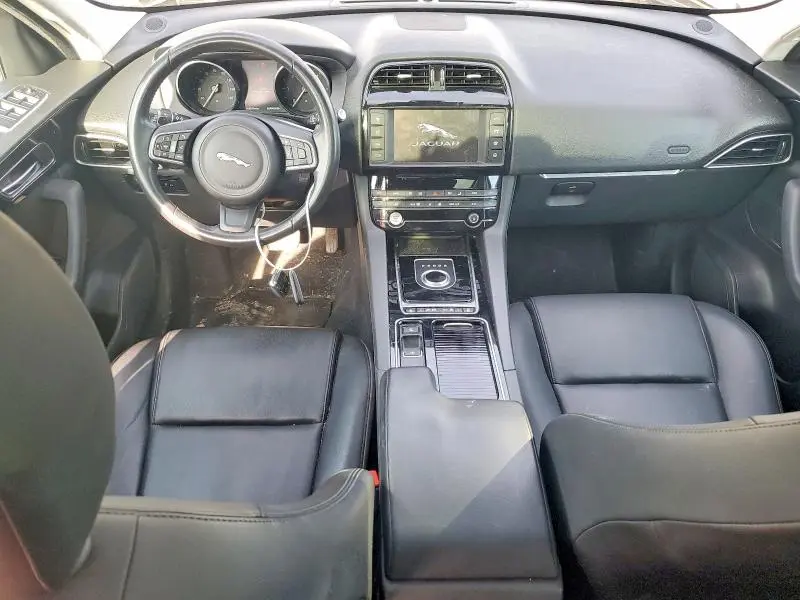 2018 JAGUAR F-PACE PREMIUM  