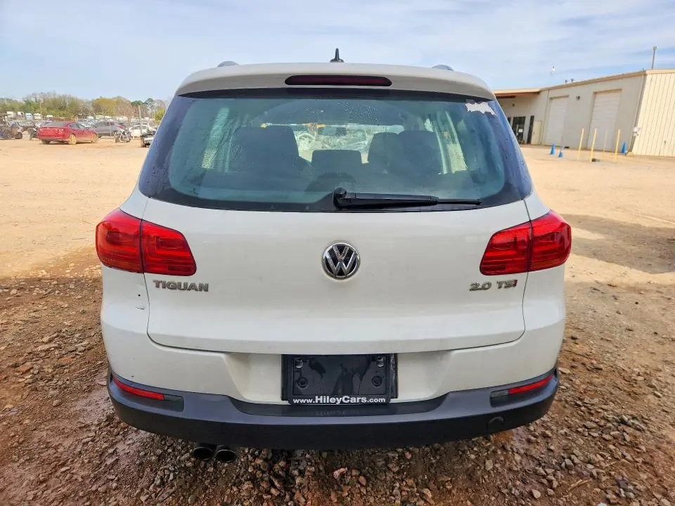 2017 VOLKSWAGEN TIGUAN S  