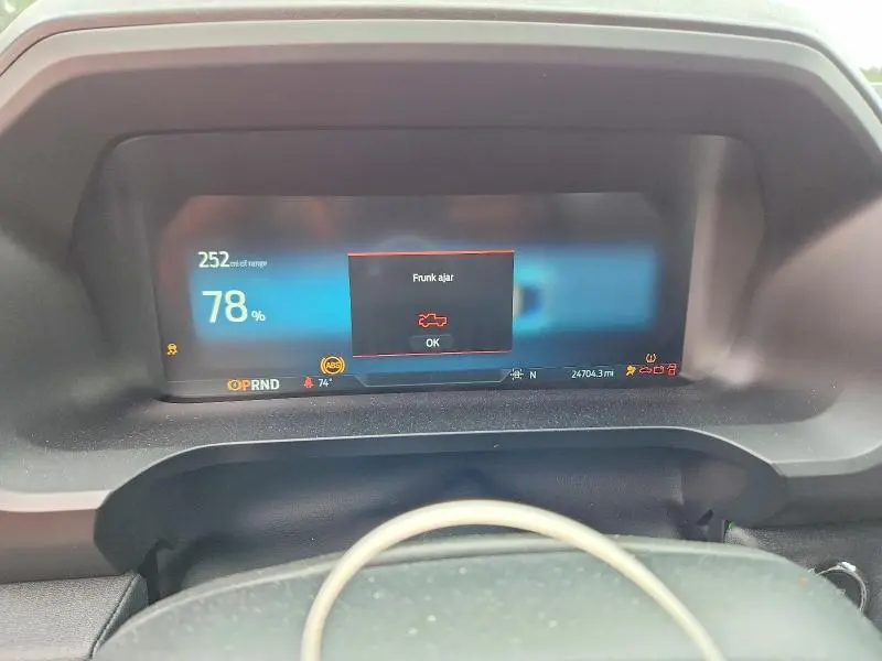 2023 FORD F150 LIGHTNING PRO  