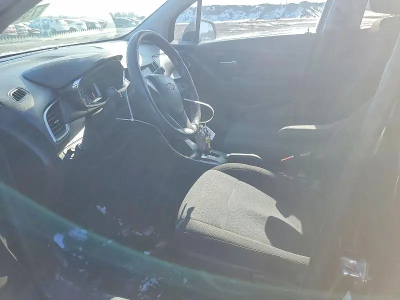 2021 CHEVROLET TRAX LS  