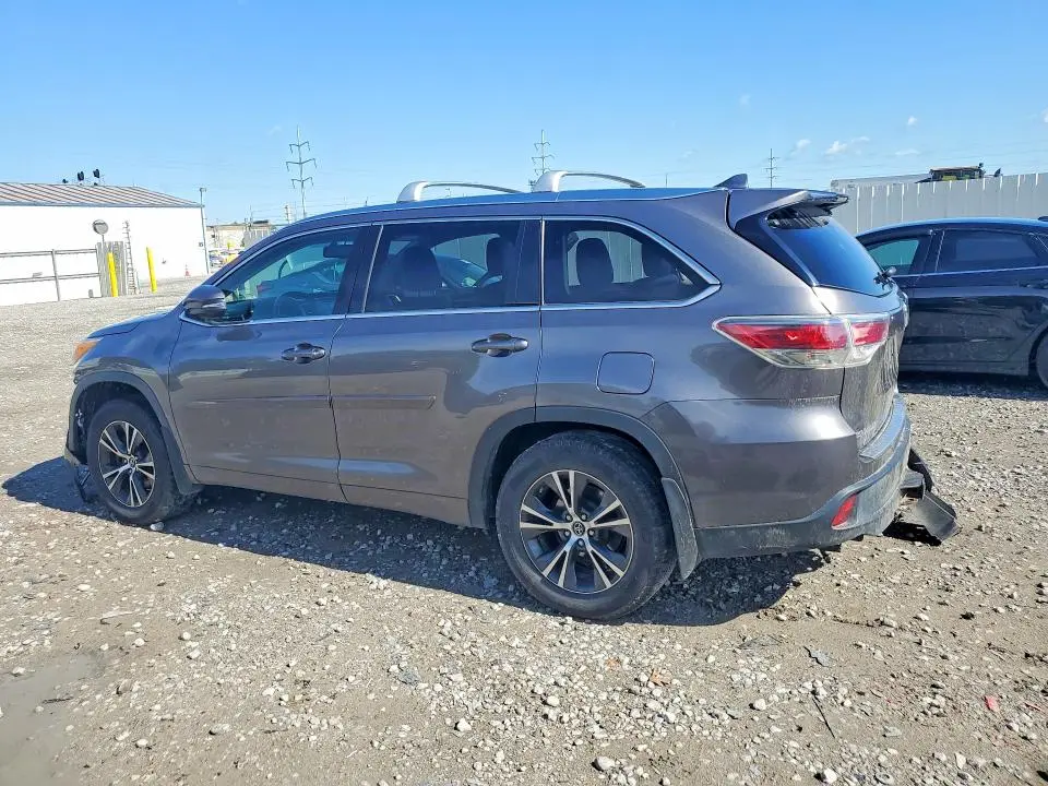 2016 TOYOTA HIGHLANDER XLE  
